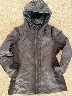 Athleta Rock Ridge Primaloft Quilted Hooded Jacket - Black Large